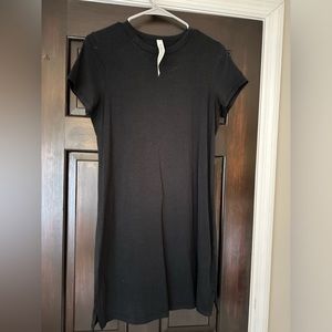 LULULEMON TSHIRT DRESS